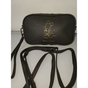 NWOT PANDORA CROSSBODY CLUTCH DISNEY MICKEY MOUSE
